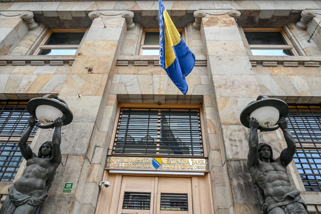 U junu zabilježen rast depozita na 34,53 milijarde KM