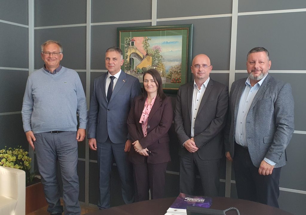 Povećati broj učenika na praktičnoj nastavi kod poslodavaca